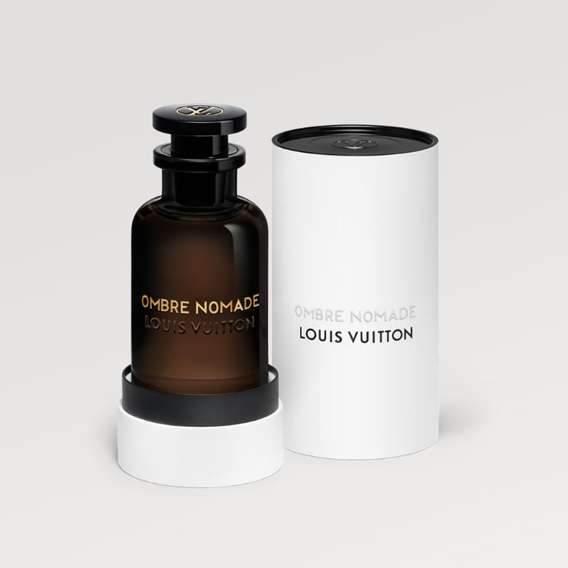 0132 - 3 PERFUMES + 1 REGALO (Sauvage+ombre nomade+club de nuit + Perfumero)