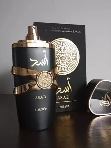 0095 KIT 4 PERFUMES + 1 REGALO (Club de nuit+oud saffron+asad+bharara + perfumero)